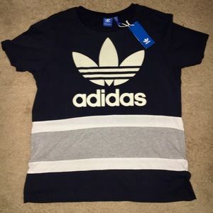Womans Adidas boyfriend tee